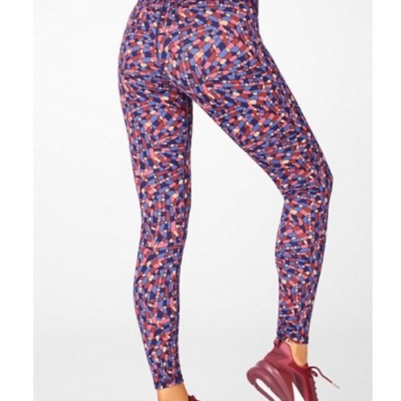 Fabletics Define PowerHold® Mid-Rise Legging 4x - Picture 2 of 2